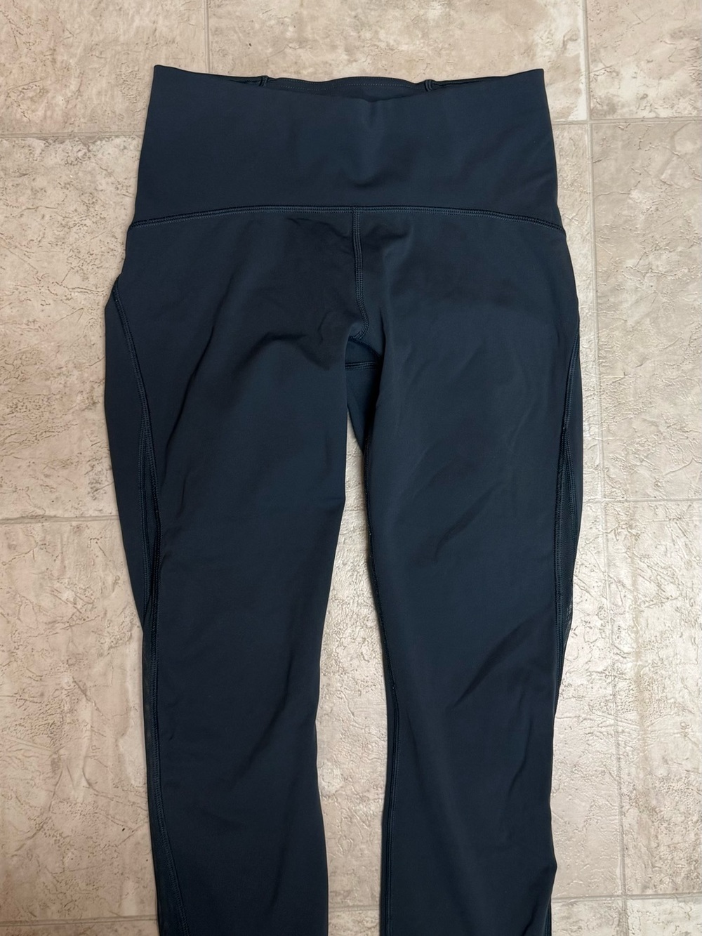 Lululemon Wunder Under high rise crop 21”